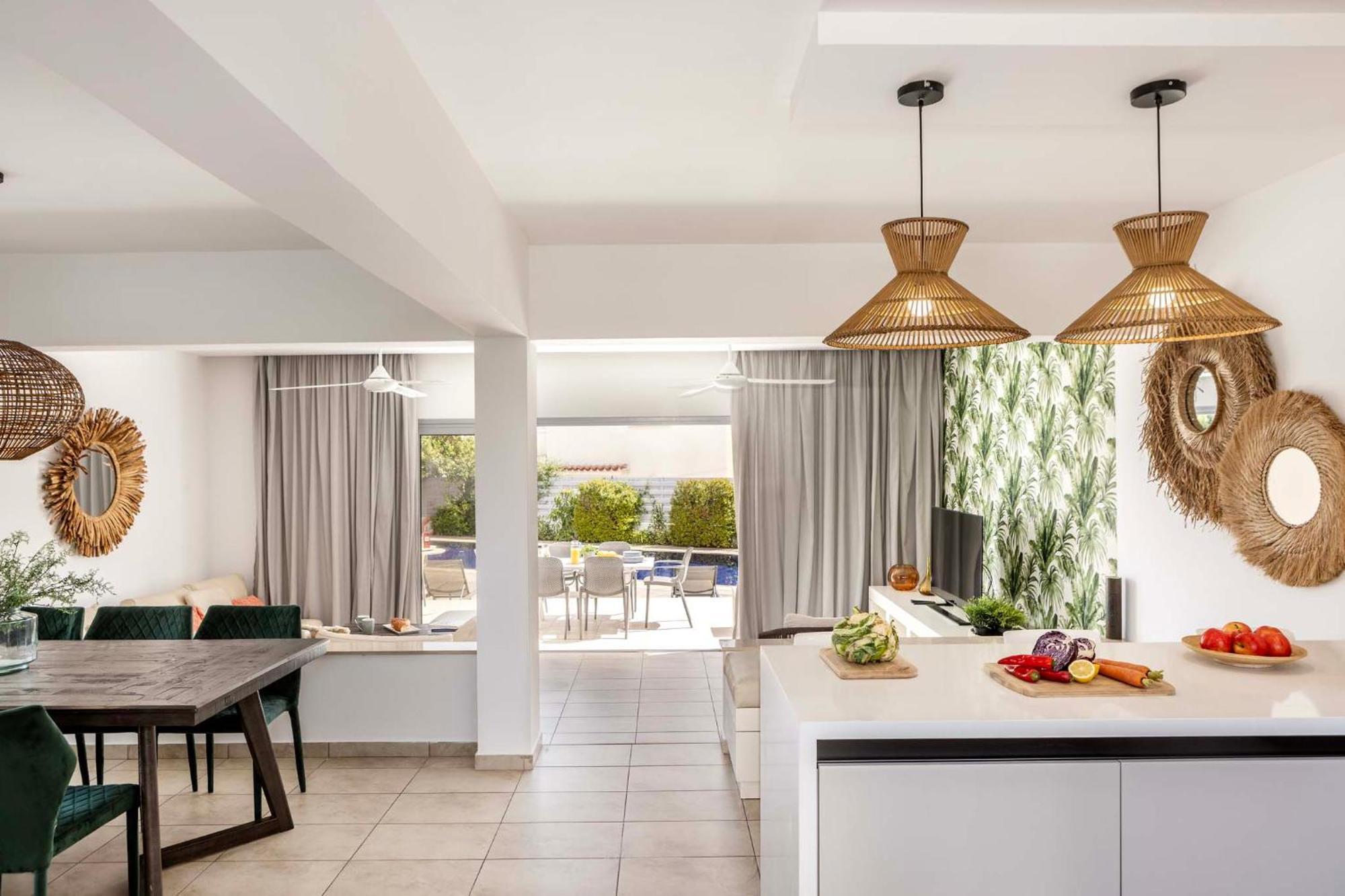 Azure Luxury Pool Villa Protaras Exterior photo